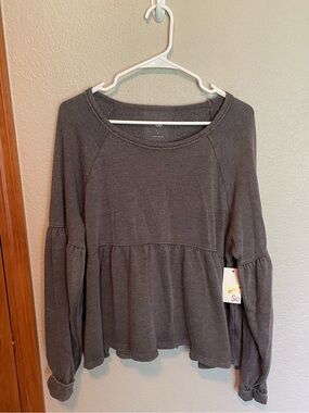 Grey peplum top
